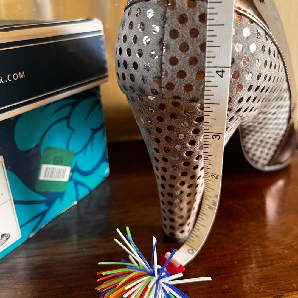 Seychelles Pumps heels pewter/rose/ color - Picture 8 of 10